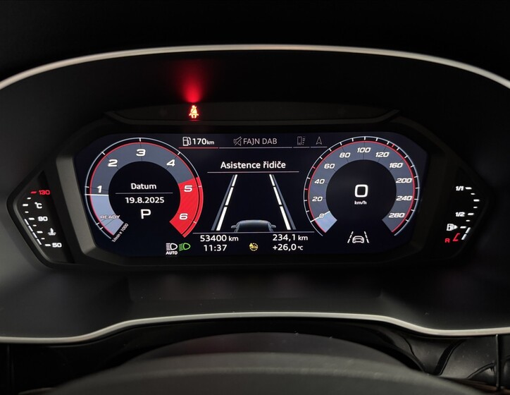 Audi Q3 22