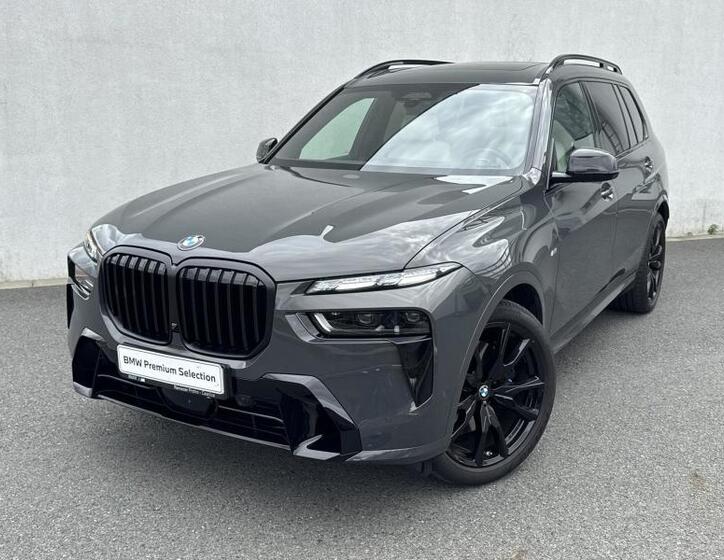 BMW X7 1