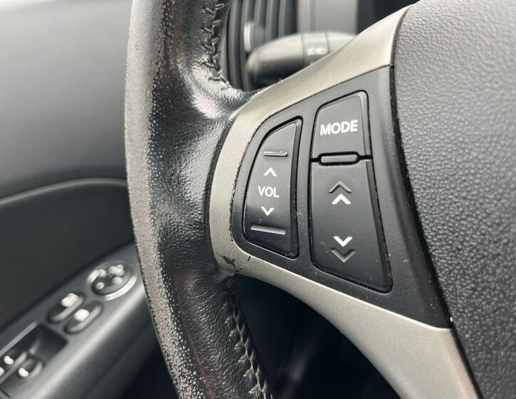 Hyundai i30 30