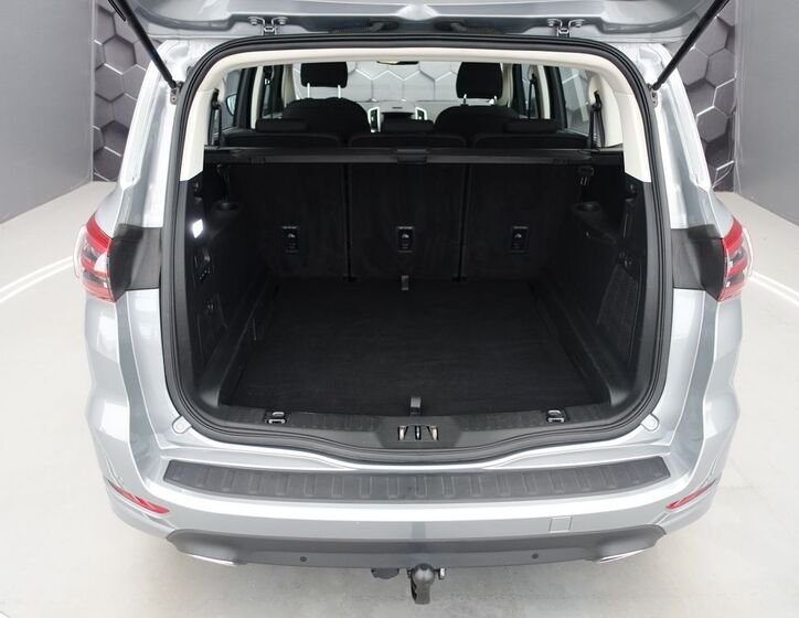 Ford S-MAX 31