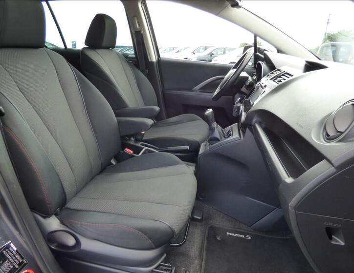 Mazda 5 54