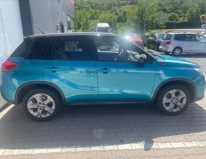 Suzuki Vitara 8