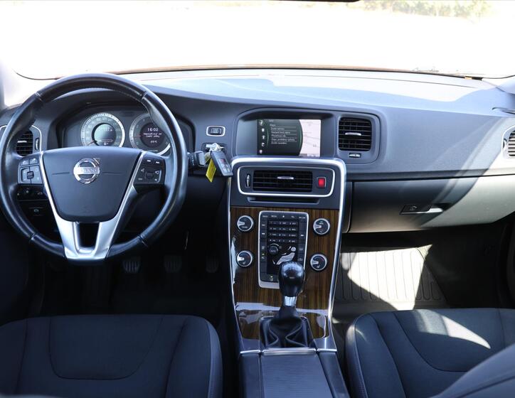 Volvo S60 28