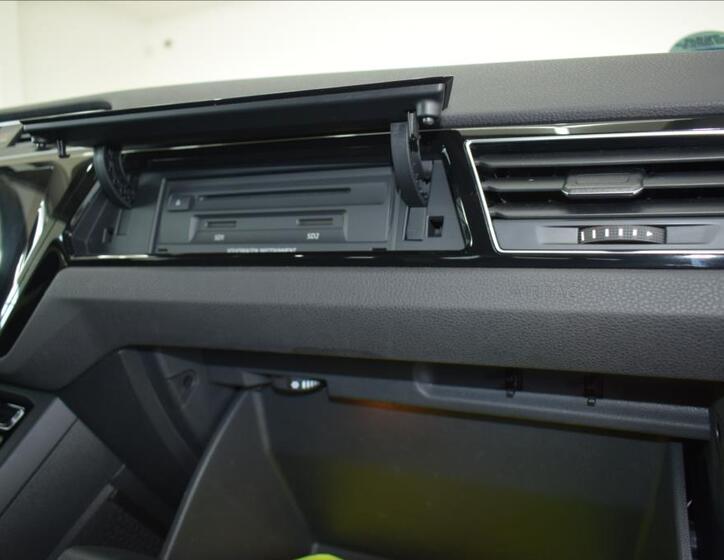 Volkswagen Touran 37