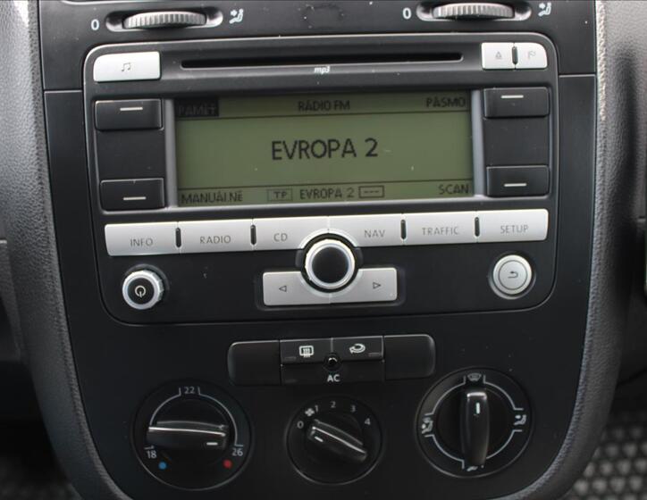 Volkswagen Golf 12
