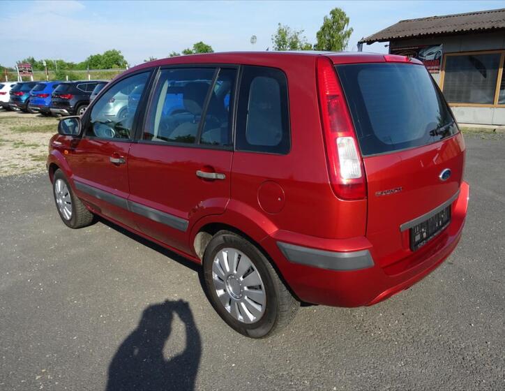 Ford Fusion 7
