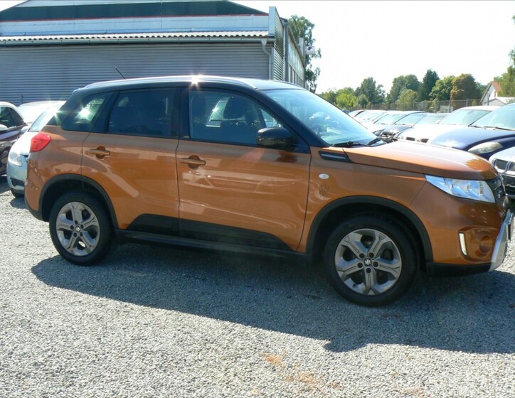 Suzuki Vitara 8