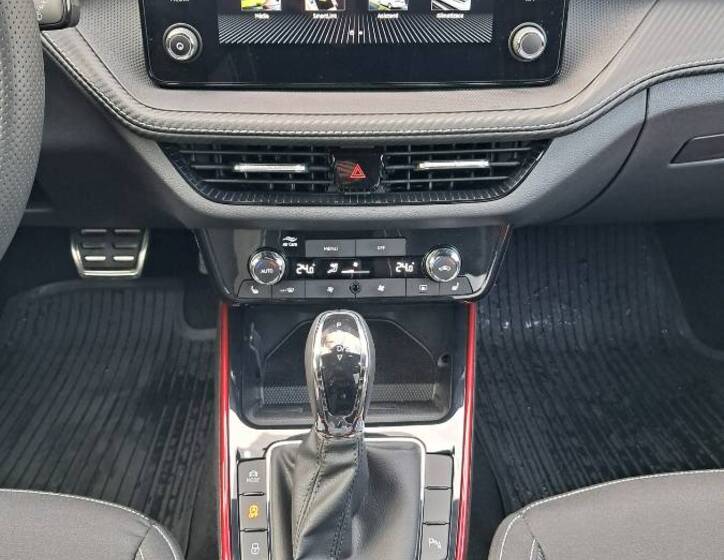 Škoda Fabia 16