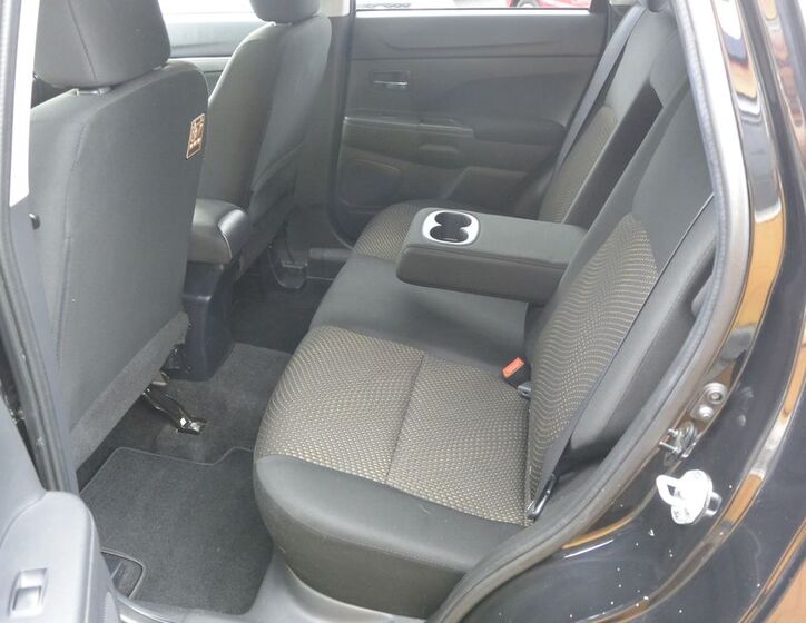 Mitsubishi ASX 25