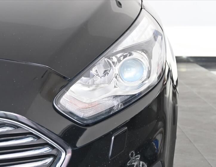 Ford S-MAX 32