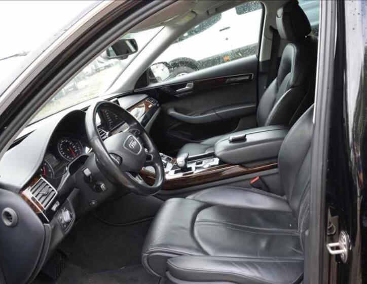 Audi A8 3