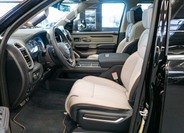 Dodge RAM 17
