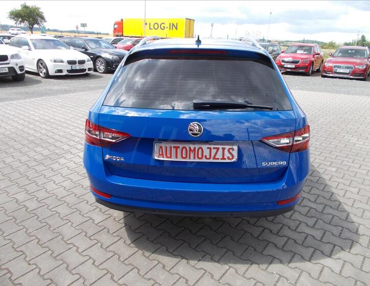 Škoda Superb 10