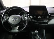 Toyota C-HR 15