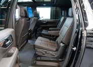 Chevrolet Suburban 42