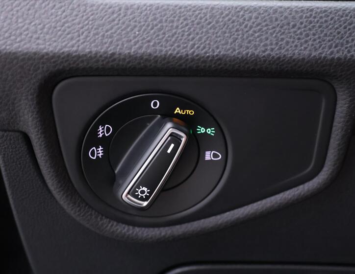 Volkswagen Touran 16