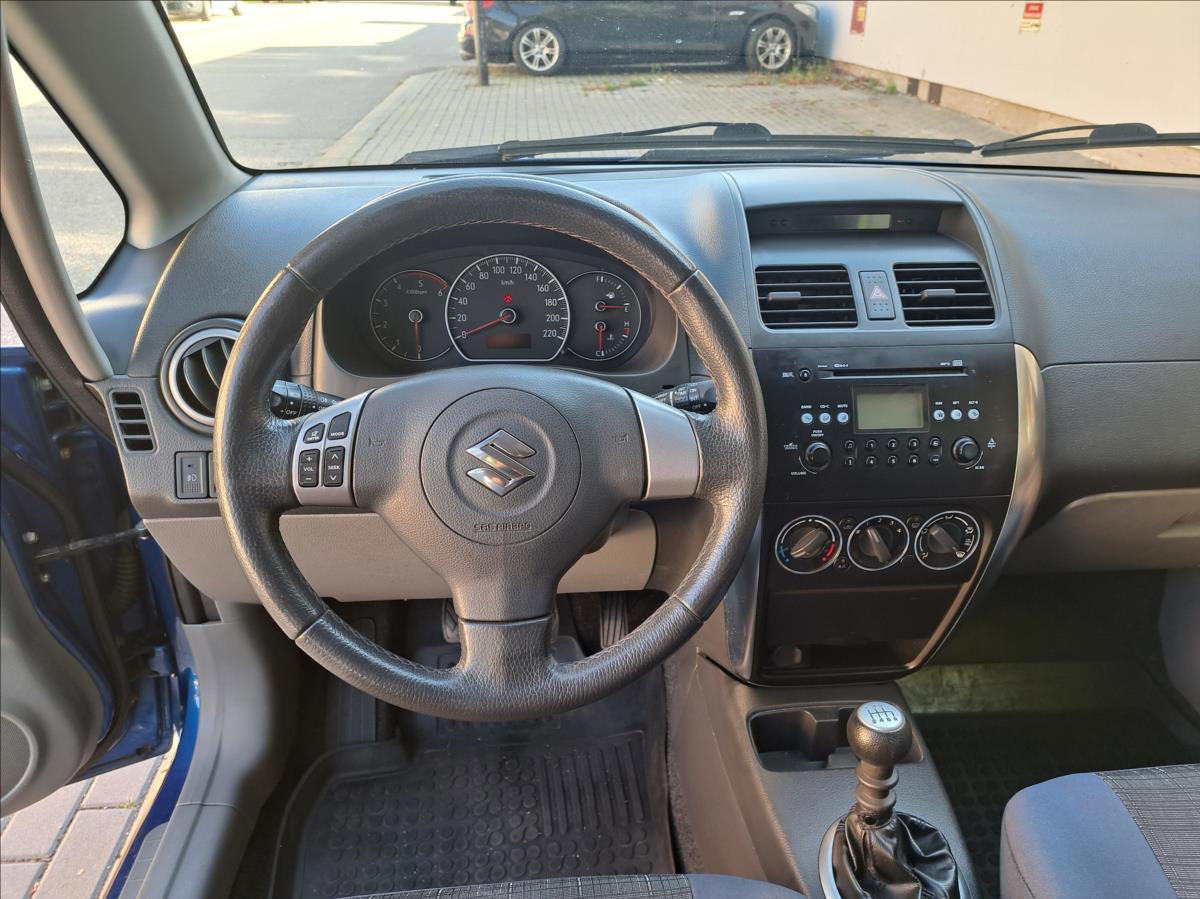 Suzuki SX4