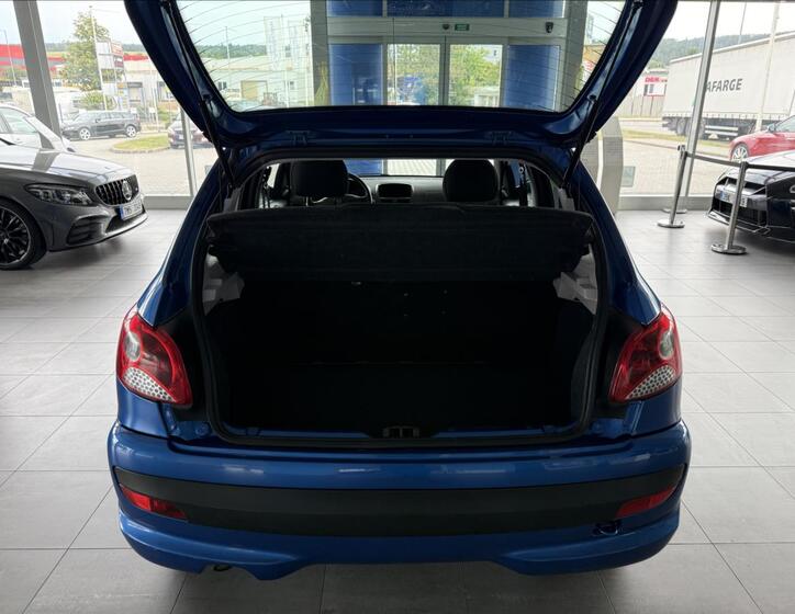 Peugeot 206 18