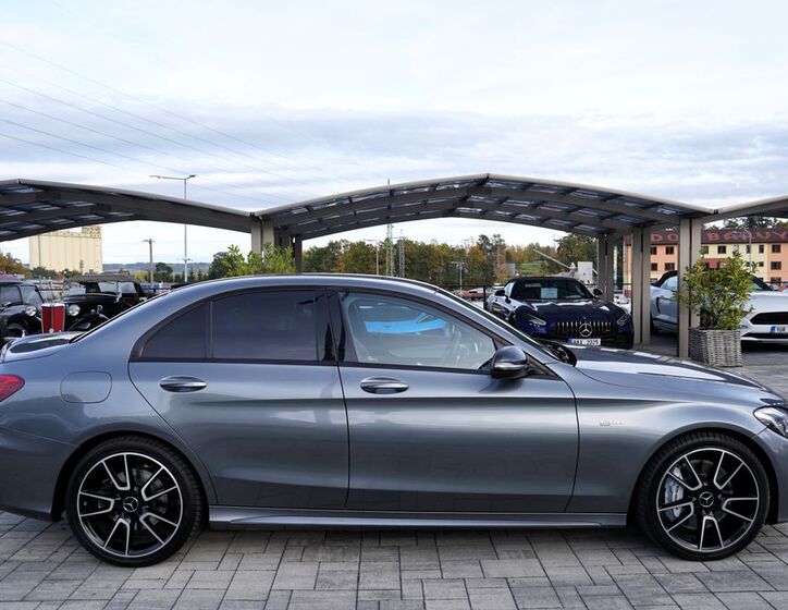 Mercedes-Benz Třídy C 7
