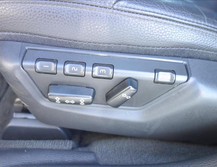 Volvo S60 12