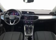 Audi Q3 9
