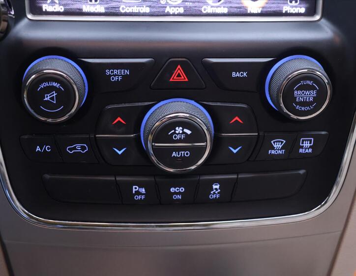 Jeep Grand Cherokee 29