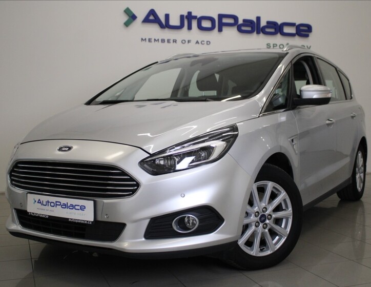Ford S-MAX 1