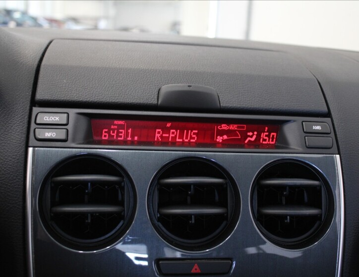 Mazda 6 10