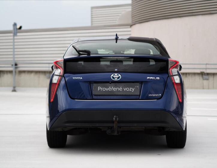 Toyota Prius 18