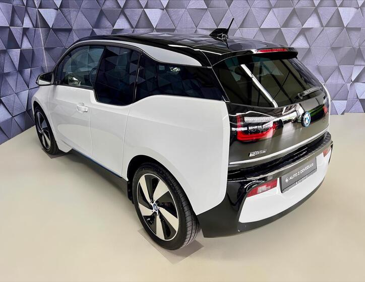 BMW i3 5
