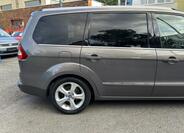 Ford Galaxy 16