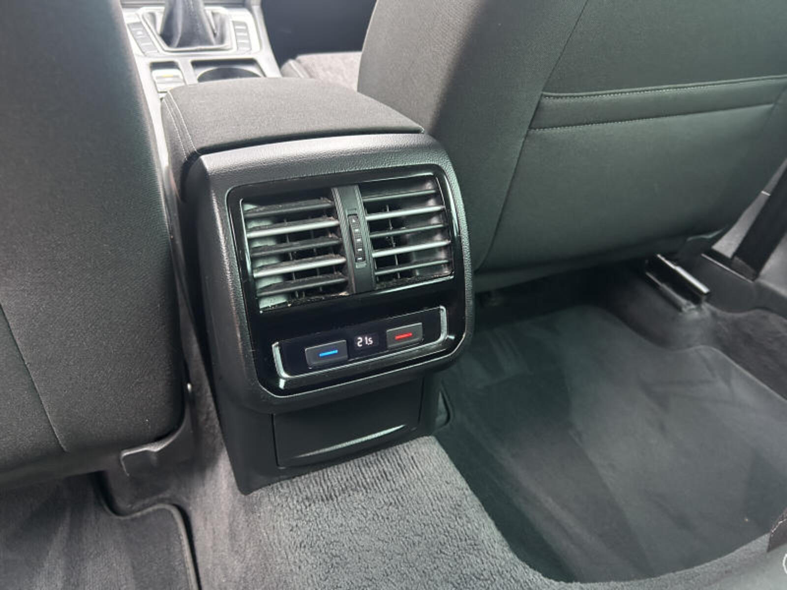 Volkswagen Passat 60