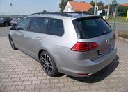Volkswagen Golf 11