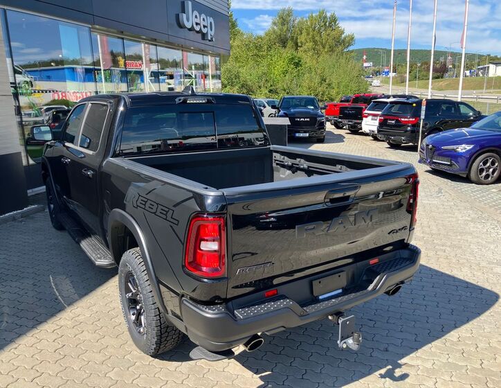 Dodge RAM 17
