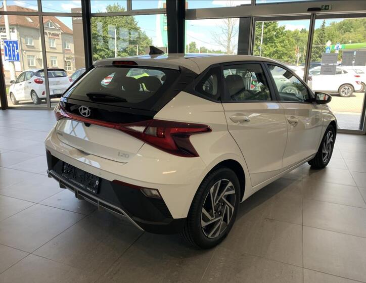 Hyundai i20 5