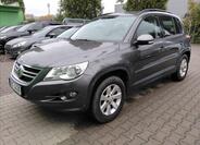 Volkswagen Tiguan 1