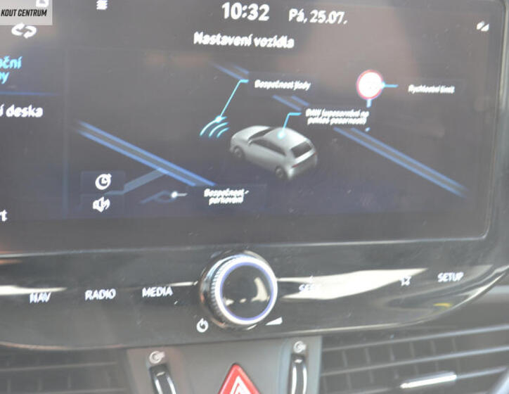 Hyundai i30 26