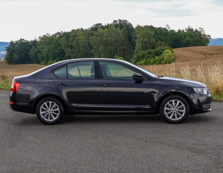 Škoda Octavia 3