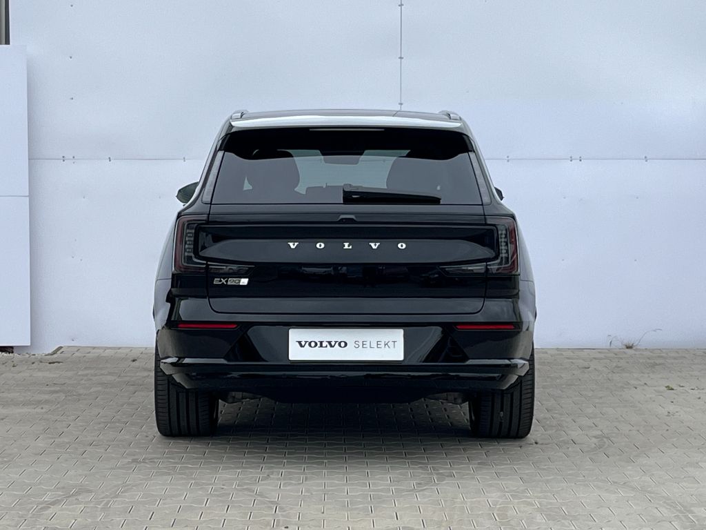 Volvo EX90