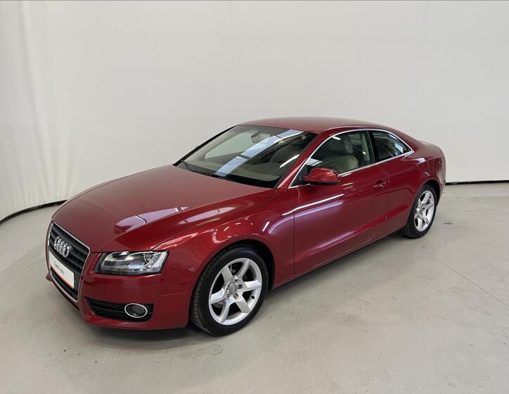 Audi A5 1