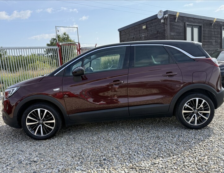 Opel Crossland X 8