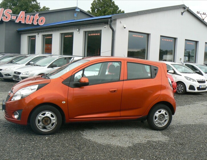 Chevrolet Spark 1