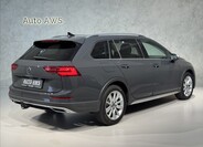 Volkswagen Golf 9
