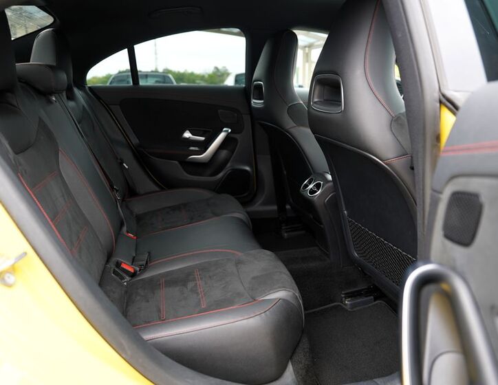 Mercedes-Benz CLA 30