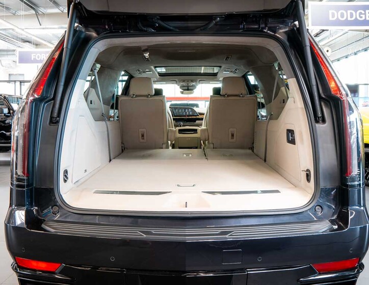 Cadillac Escalade 7