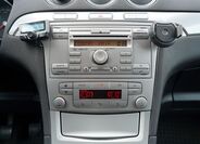 Ford Galaxy 37