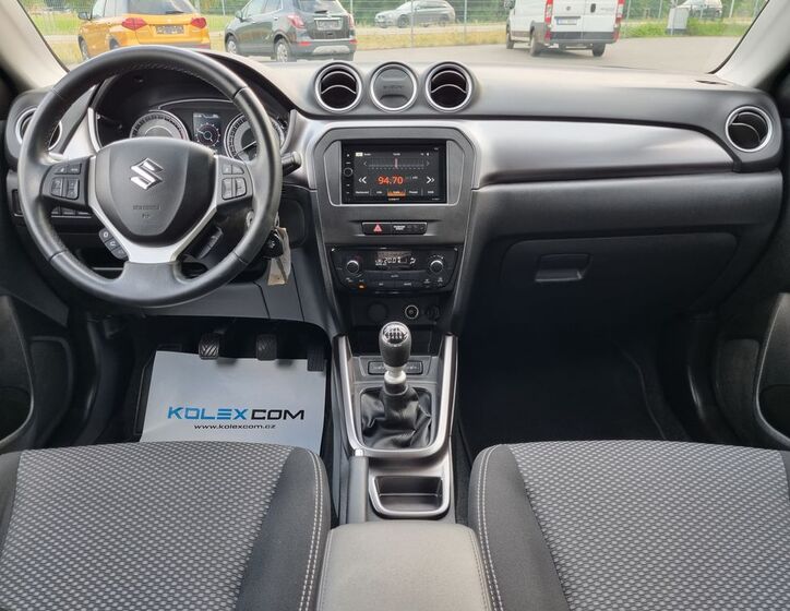 Suzuki Vitara 13