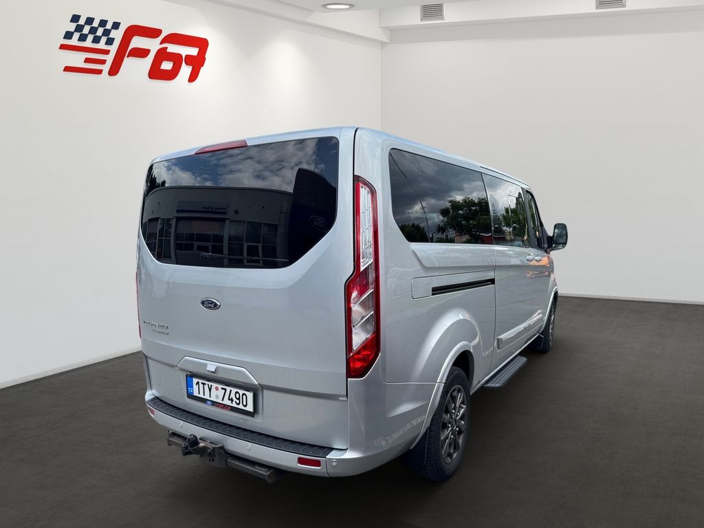 Ford Tourneo Custom