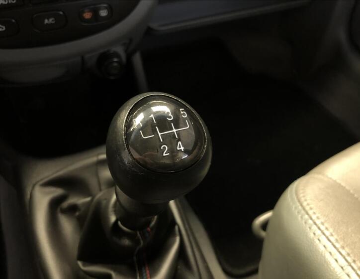 Chevrolet Nubira 15