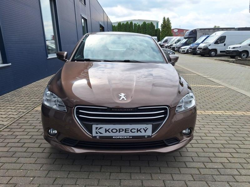 Peugeot 301